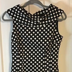 Tahari polka dotted sleeveless dress, size…